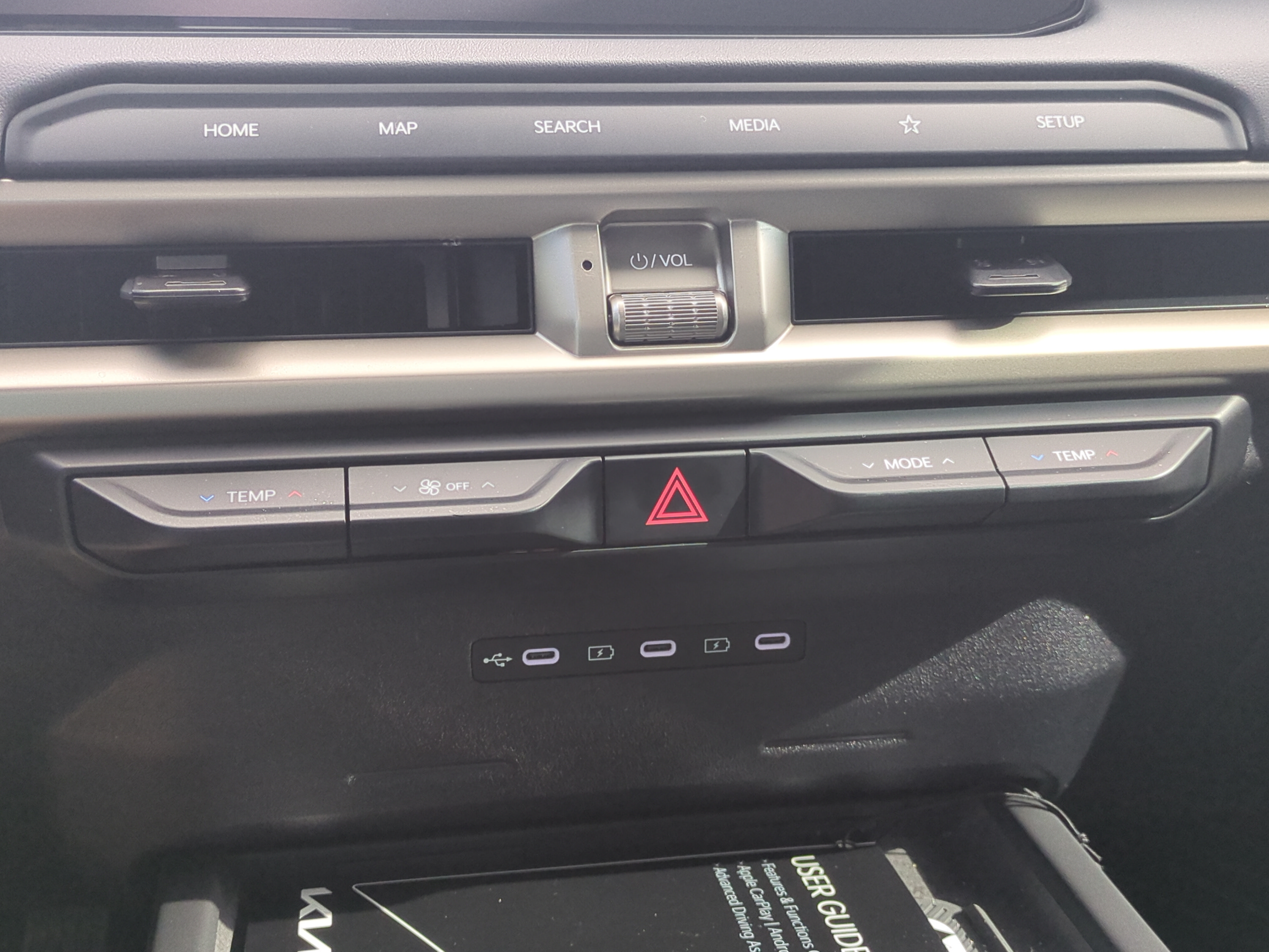 New 2027 Kia Telluride S w/ Towing Package FWD image 16