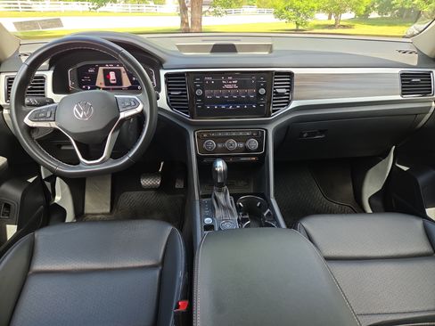 Used 2022 Volkswagen Atlas SEL AWD/4WD image 25