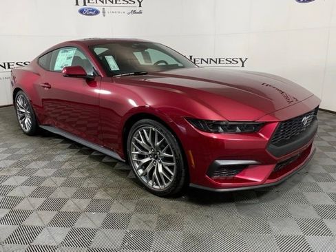 Used 2025 Ford Mustang Premium image 10