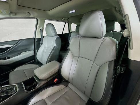 Used 2023 Subaru Outback Limited image 21