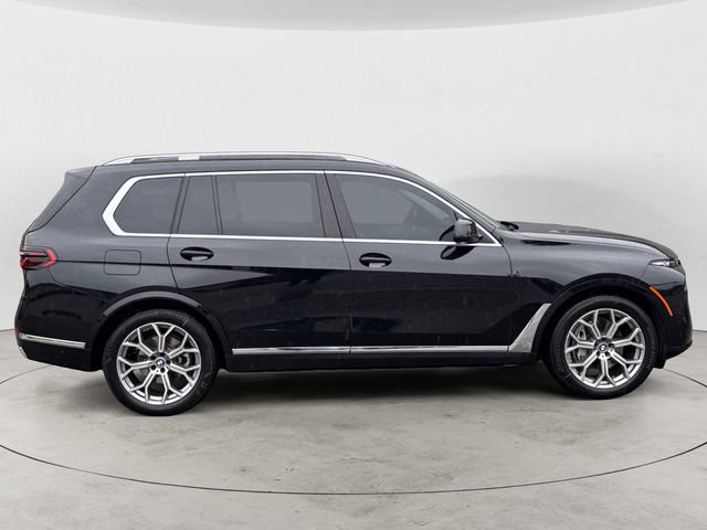 Used 2023 BMW X7 xDrive40i w/ Parking Assistance Package AWD/4WD image 6