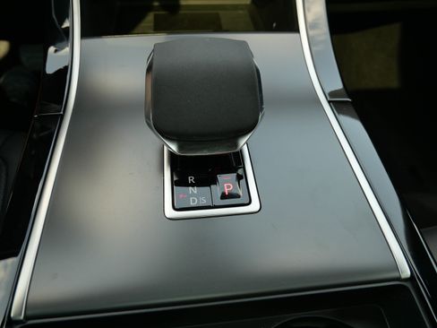 Certified 2026 Land Rover Range Rover Evoque S AWD/4WD image 22