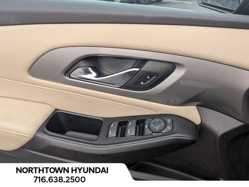 Used 2023 Chevrolet Traverse LS w/ Safety Package image 31