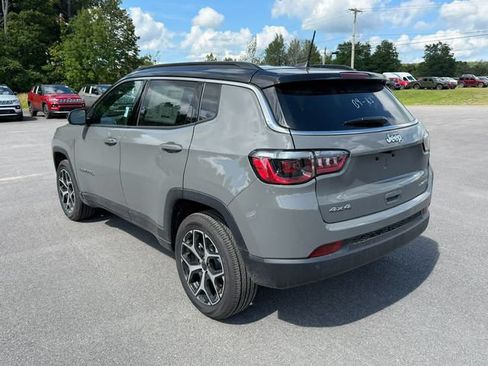 New 2026 Jeep Compass Limited AWD/4WD image 3