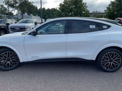 New 2026 Ford Mustang Mach-E Premium AWD/4WD image 5