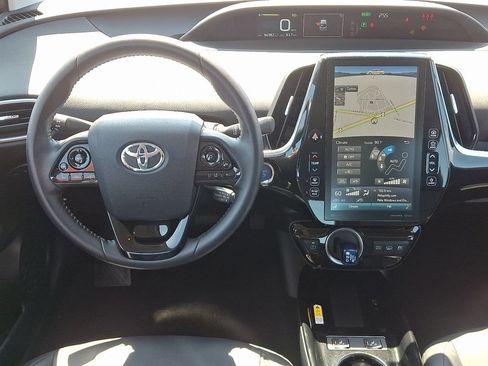 Certified 2020 Toyota Prius Prime XLE FWD image 12