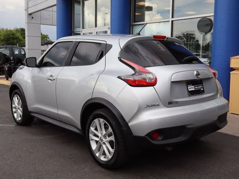 Used 2016 Nissan Juke S AWD/4WD image 3