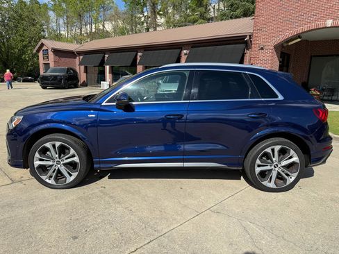 Used 2021 Audi Q3 2.0T Premium Plus AWD/4WD image 2