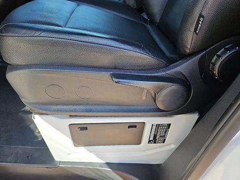 Used 2025 Mercedes-Benz Sprinter 2500 image 22