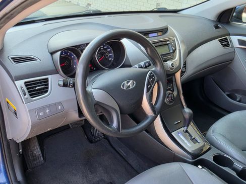 Used 2013 Hyundai Elantra GLS FWD image 8