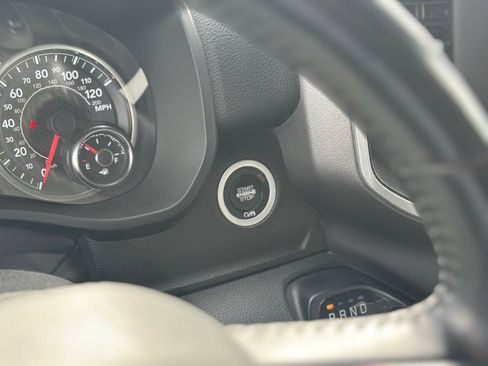 Used 2023 RAM 1500 Big Horn image 31