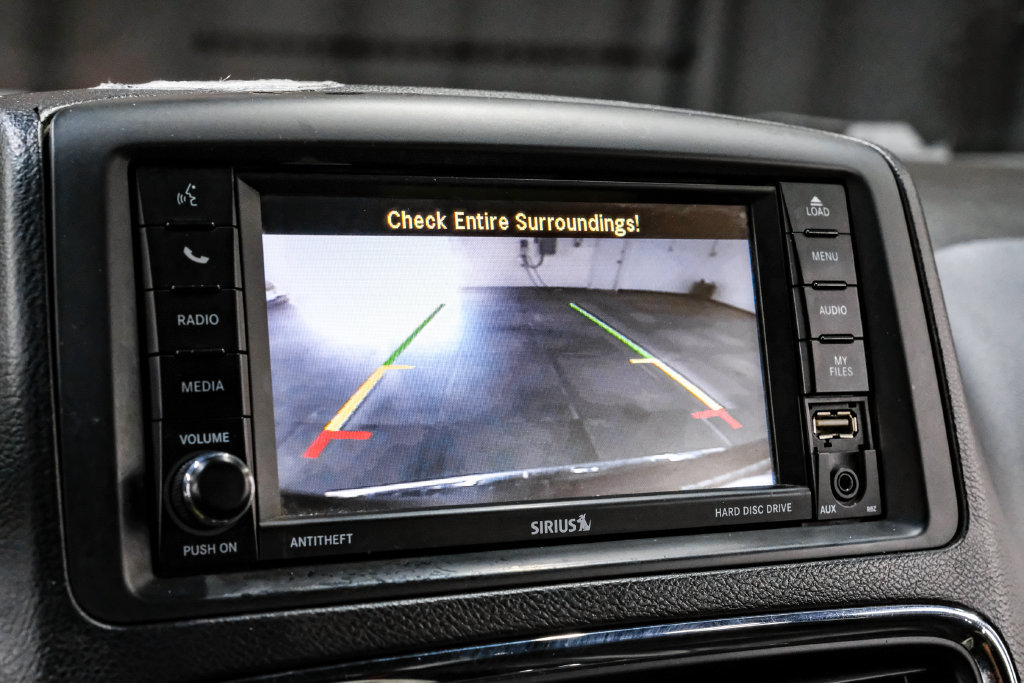 Used 2019 Dodge Grand Caravan SXT FWD image 22