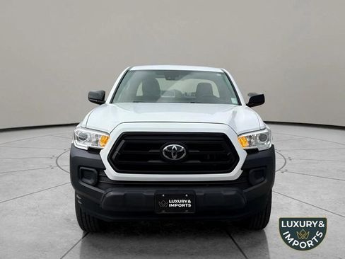 Used 2022 Toyota Tacoma SR image 10