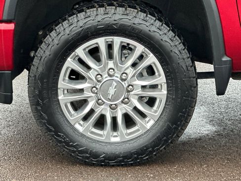 Used 2020 Chevrolet Silverado 2500 High Country w/ Technology Package image 24