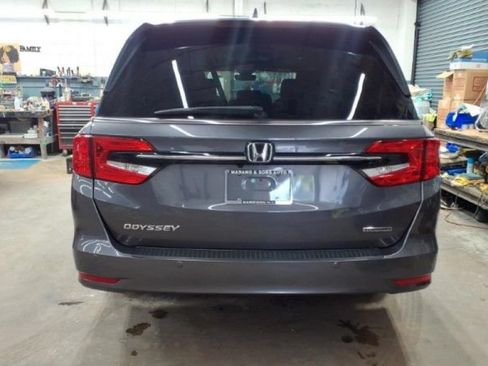 Used 2023 Honda Odyssey Touring image 9