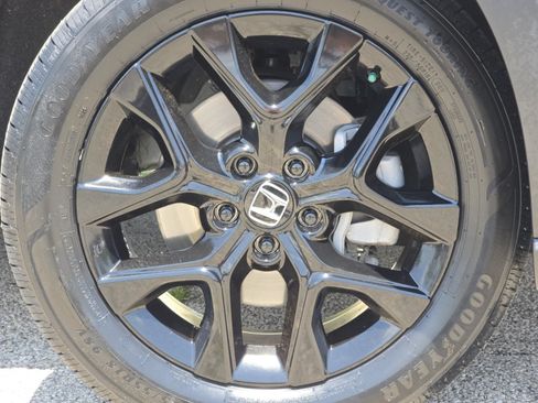 Certified 2023 Honda HR-V Sport image 16