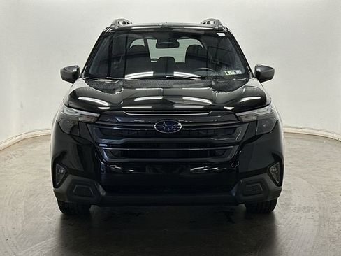 Certified 2025 Subaru Forester Premium image 29