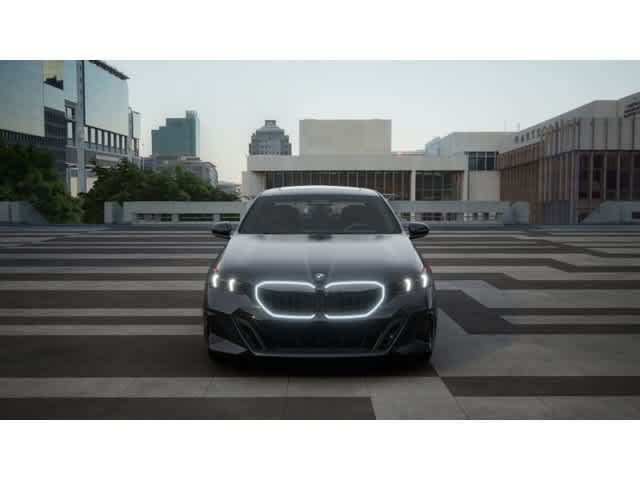Used 2026 BMW 530i w/ M Sport Package RWD image 3