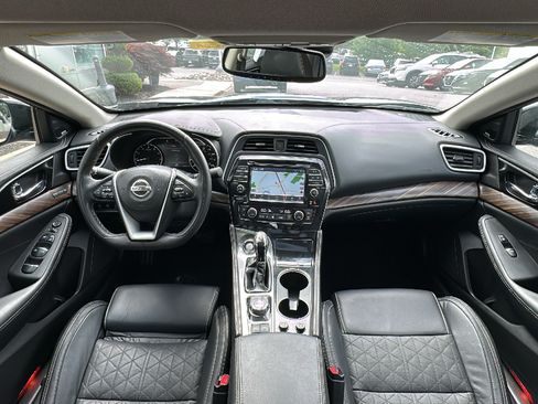 Used 2017 Nissan Maxima Platinum FWD image 27