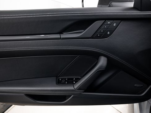 Certified 2024 Porsche 911 Carrera T RWD image 19
