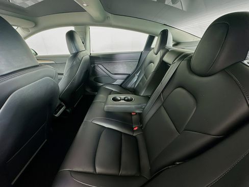 Used 2023 Tesla Model 3 Standard Range image 26