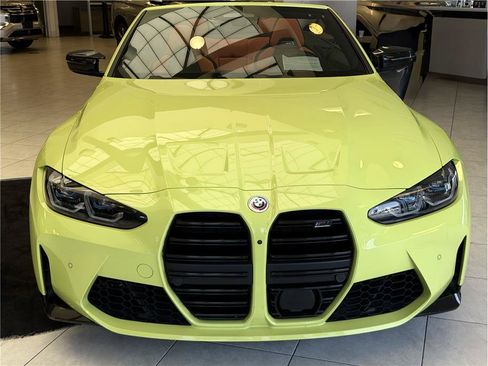 Used 2022 BMW M4 xDrive Competition AWD/4WD image 2