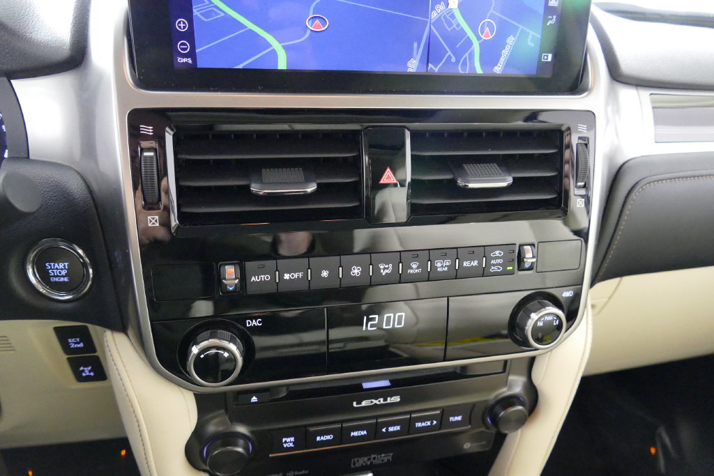 Used 2022 Lexus GX 460 Premium AWD/4WD image 17