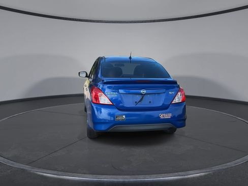 Used 2016 Nissan Versa SV FWD image 7