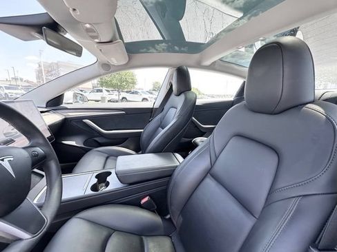 Used 2023 Tesla Model 3 Standard Range RWD image 27