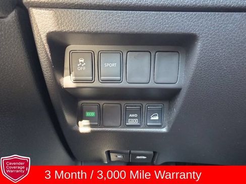 Used 2015 Nissan Rogue SV w/ SV Moonroof Package AWD/4WD image 29