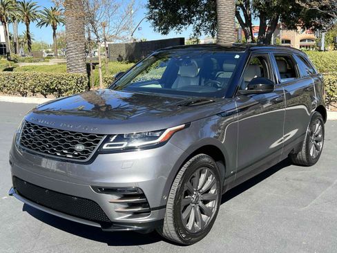 Used 2018 Land Rover Range Rover Velar R-Dynamic SE AWD/4WD image 19