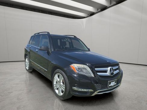 Used 2014 Mercedes-Benz GLK 350 4MATIC image 7