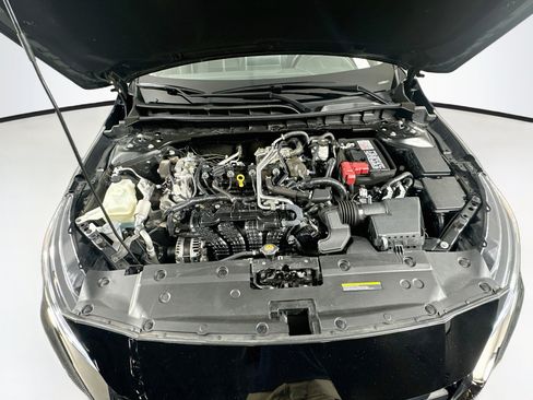 Used 2023 Nissan Altima 2.5 SR AWD/4WD image 31
