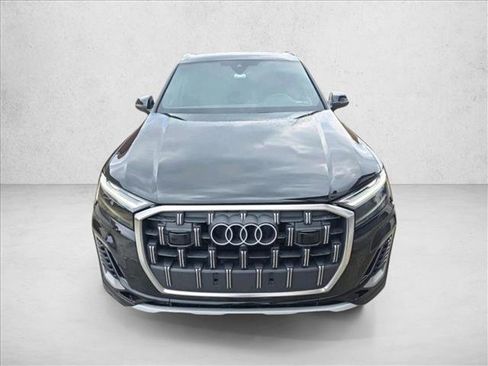 Used 2025 Audi Q7 3.0T Premium Plus w/ Premium Plus Package image 2