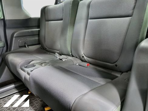 Used 2004 Honda Element EX image 23