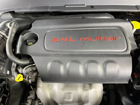 Used 2022 Jeep Compass Trailhawk w/ Trailhawk Convenience Group AWD/4WD image 27