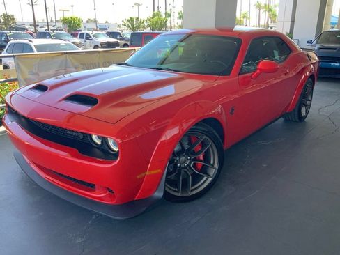 Used 2023 Dodge Challenger SRT Hellcat RWD image 1