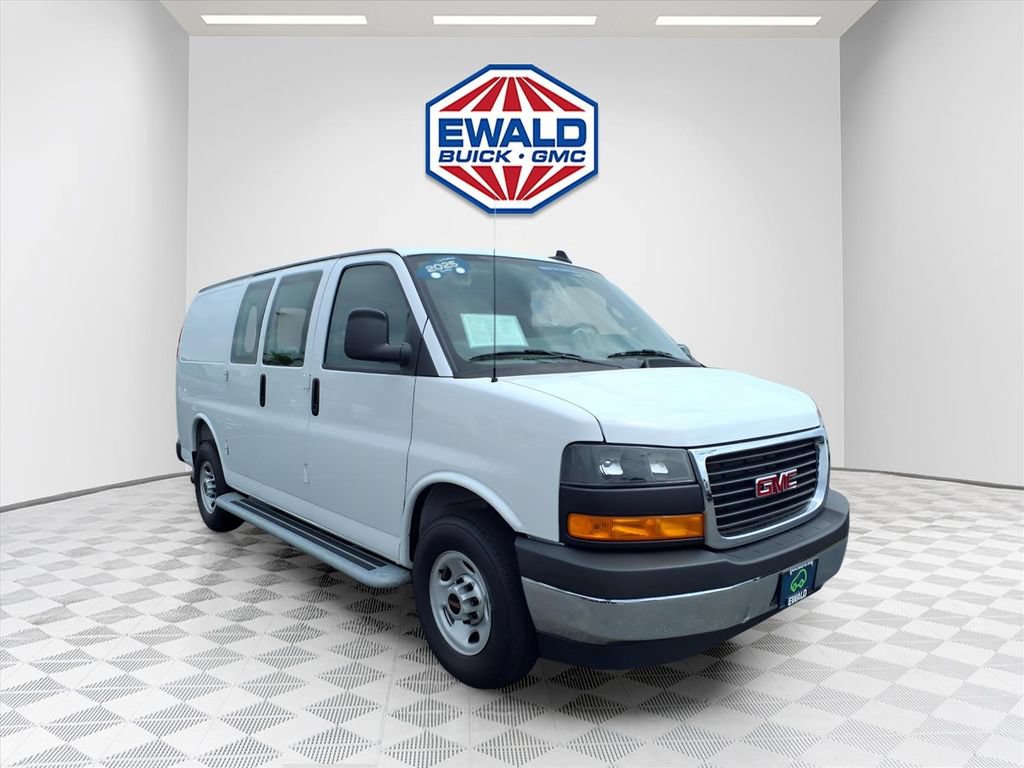 Certified 2025 GMC Savana 2500 w/ Driver Convenience Package RWD image 5