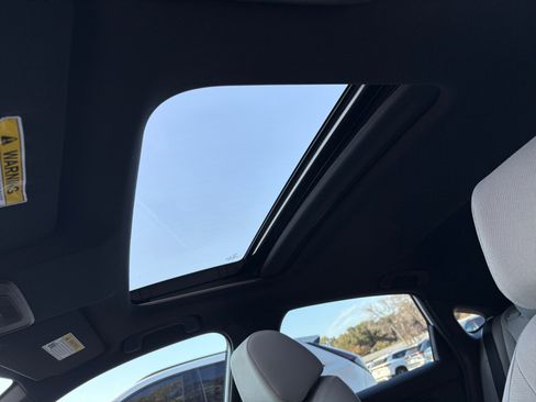 Used 2025 Honda Civic Sport image 18