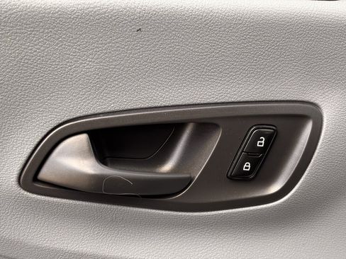 Used 2019 Ford Transit 250 148 Medium Roof image 11