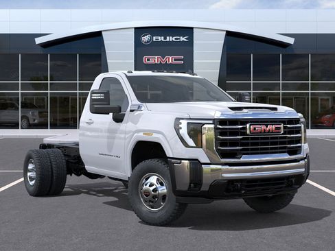 New 2026 GMC Sierra 3500 SLE AWD/4WD image 7