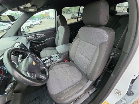 Certified 2023 Chevrolet Traverse LT AWD/4WD image 25