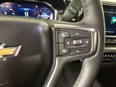 Used 2024 Chevrolet Silverado 1500 LT AWD/4WD image 17