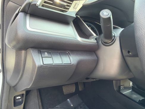 Used 2016 Honda Civic EX image 30
