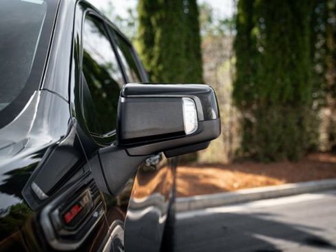 Used 2020 GMC Sierra 1500 AT4 w/ AT4 Premium Package image 30