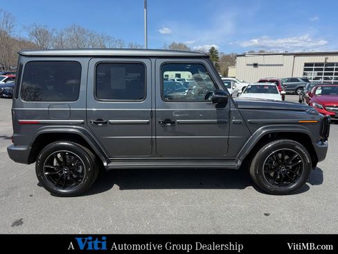 Certified 2025 Mercedes-Benz G 550 image 9
