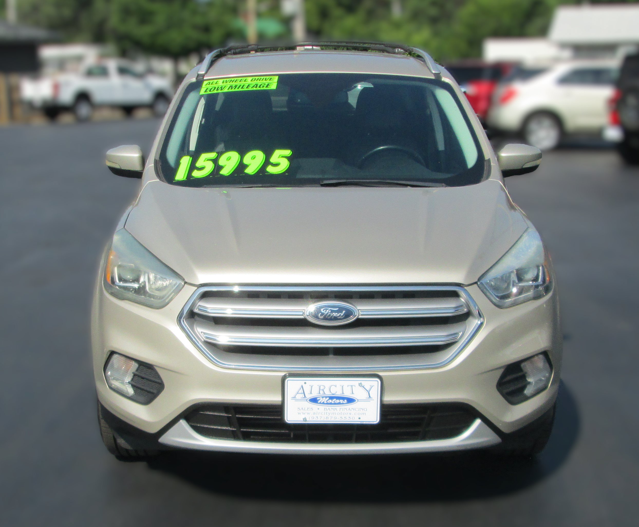 Used 2017 Ford Escape Titanium AWD/4WD image 5