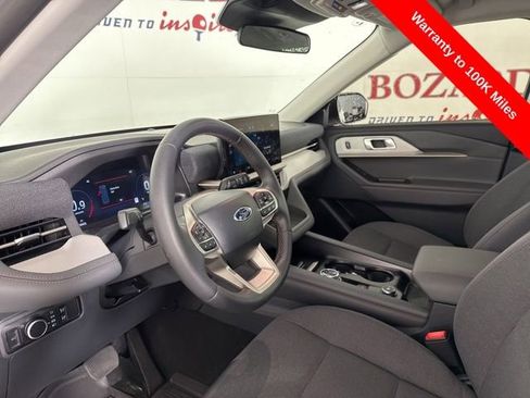 Certified 2025 Ford Explorer Active image 11