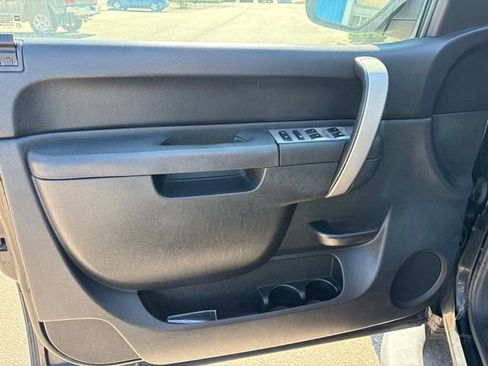 Used 2011 Chevrolet Silverado 1500 LT w/ All-Star Edition AWD/4WD image 16