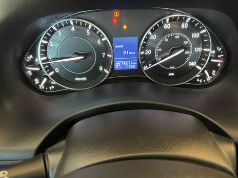 Used 2019 Nissan Armada Platinum w/ Captain's Chairs Package image 12